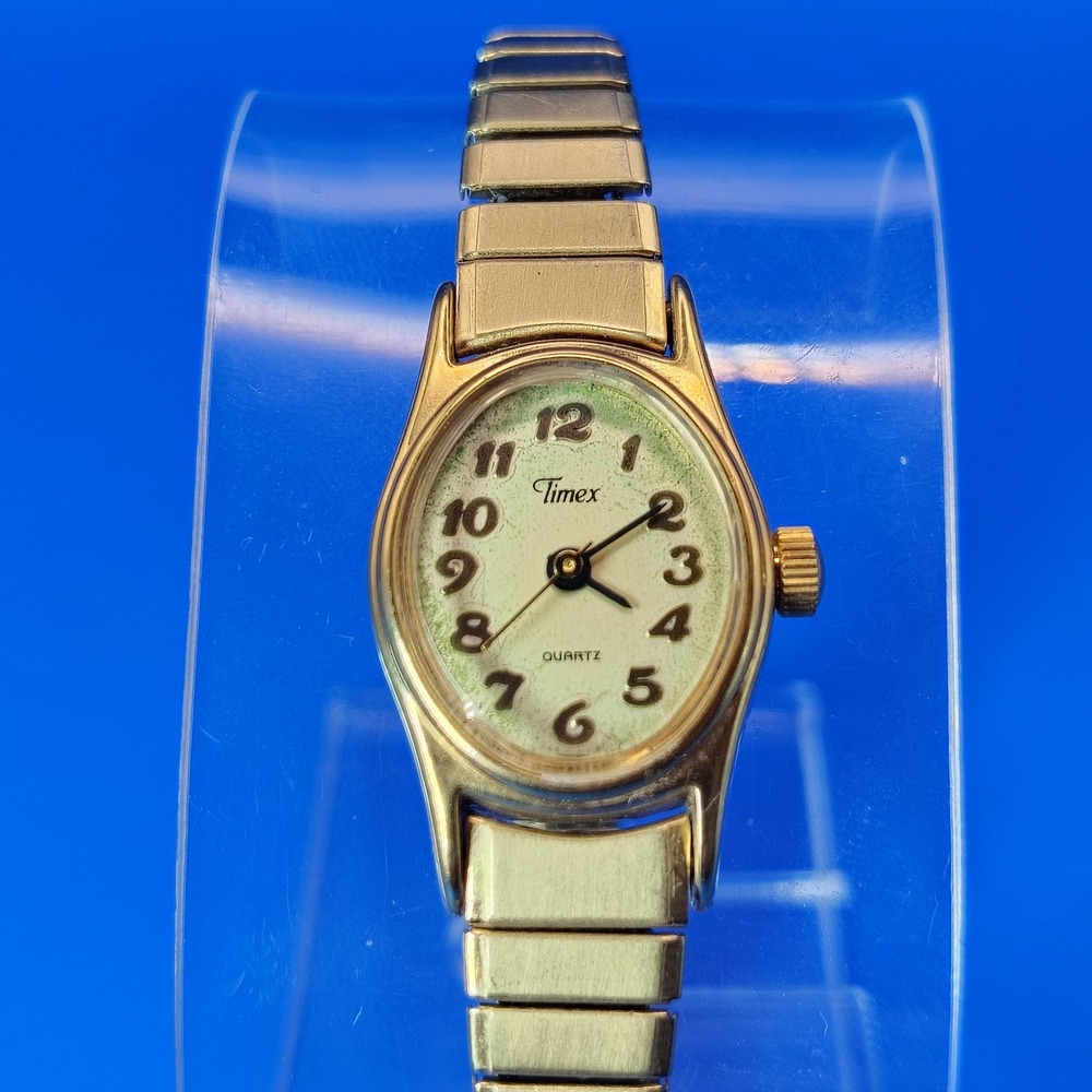 Vintage 1997 Timex Oval 20mm Women's Quartz Watch Stretch Bracelet Size 5-8